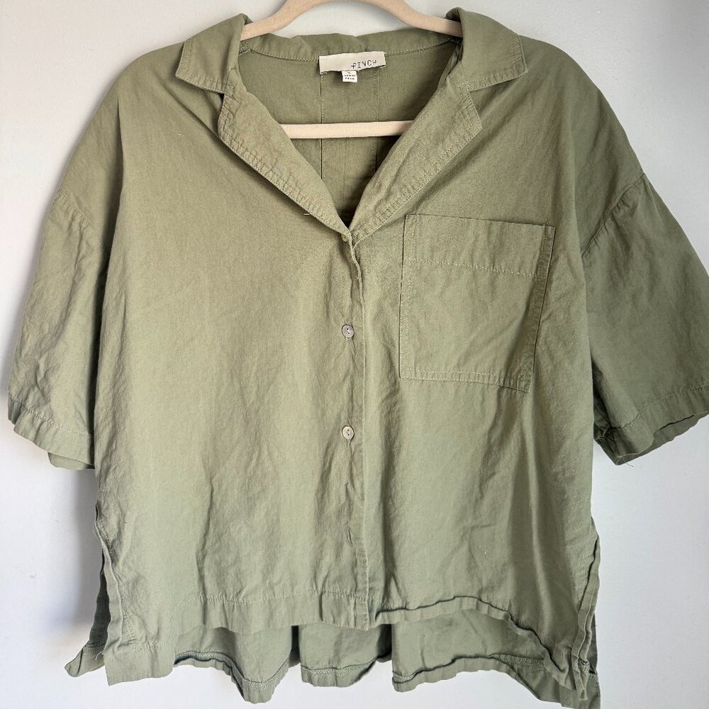 Pinch Provisions Small Olive Green Short Sleeve Collared Button up Top